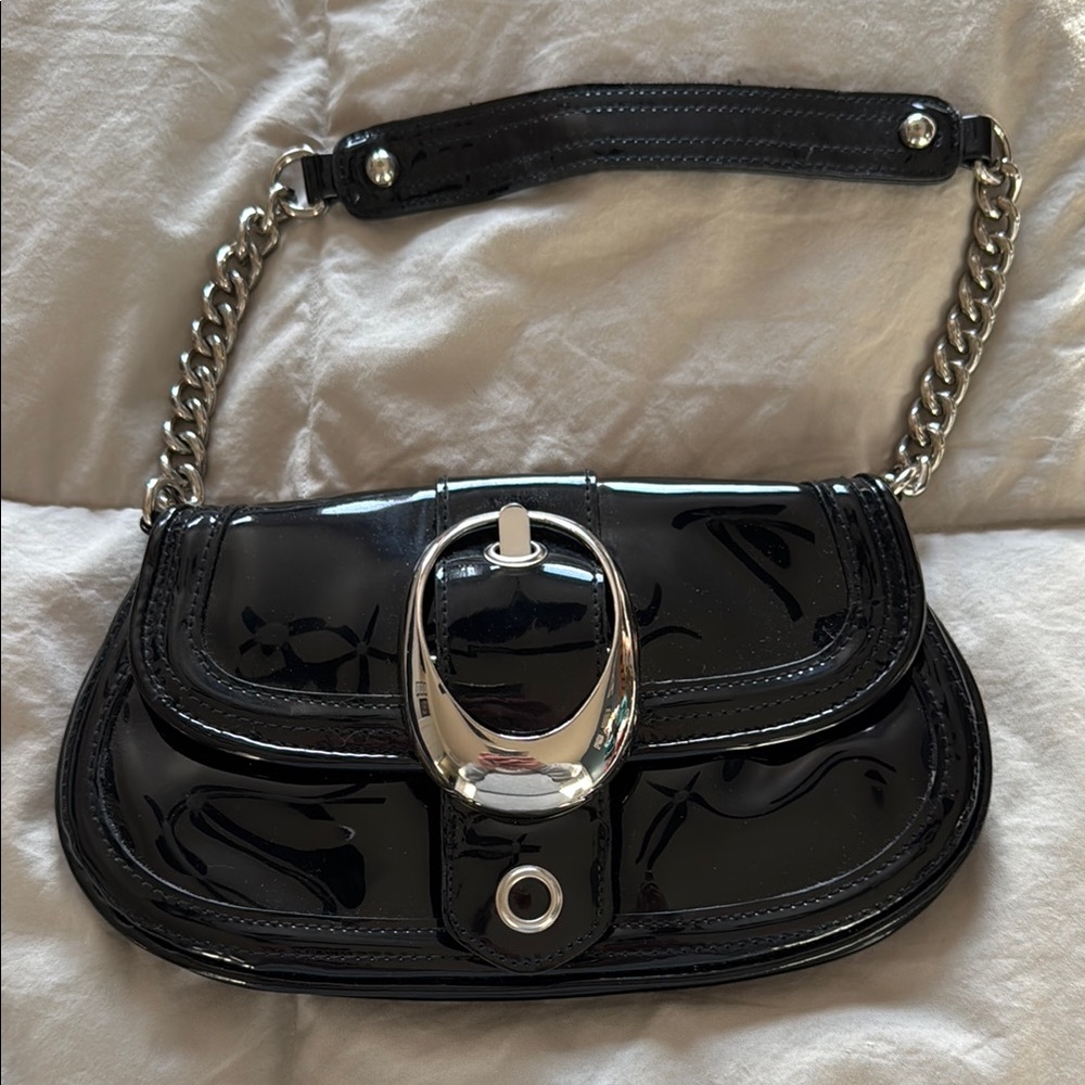 Elegant Black Patent Leather Women's Bag